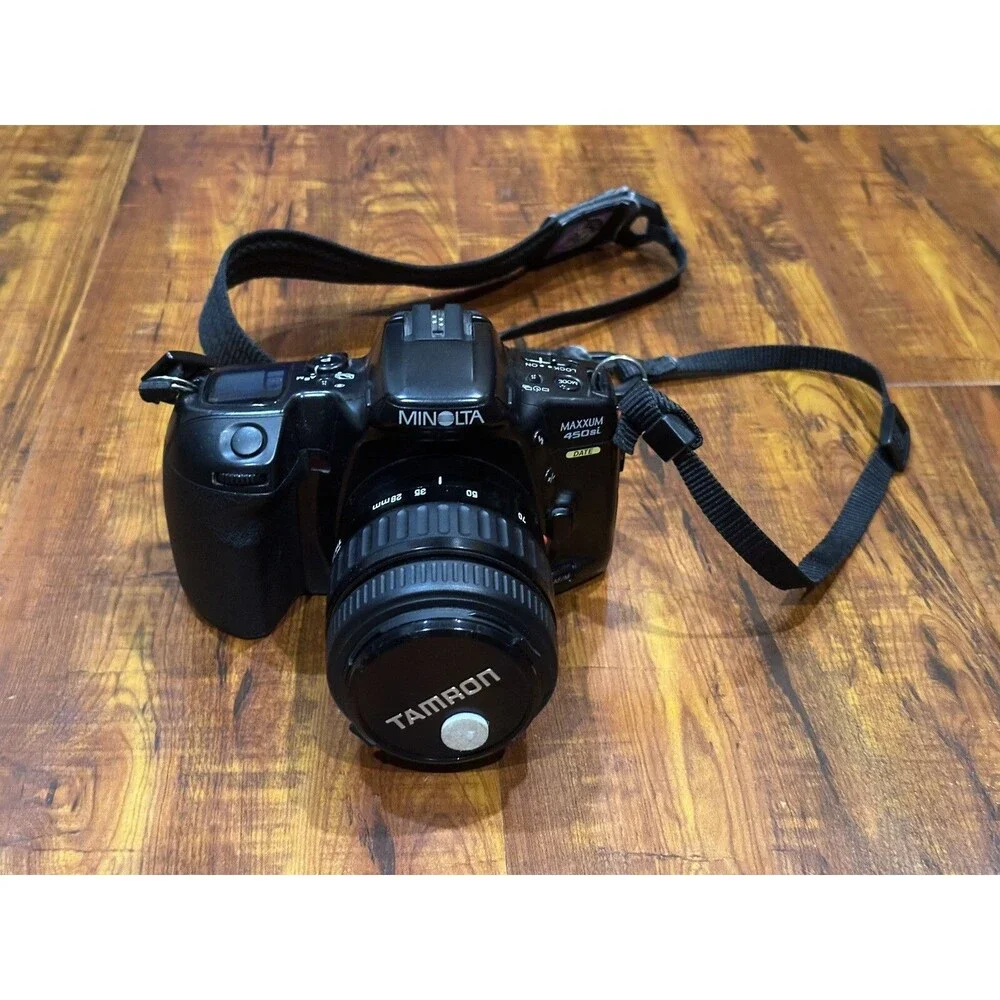 Minolta Maxxum 450si 35mm Film Camera with Tamrin AF 28-70mm Lens & Bag